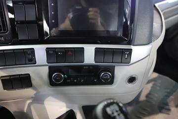 ������������H5 7.7L LNG 320���� 4X2 ��ʿ��8�� 9.7����ʽ�ػ���ͼƬ