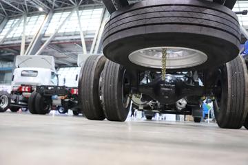 ������������H5 7.7L LNG 320���� 4X2 ��ʿ��8�� 9.7����ʽ�ػ���ͼƬ