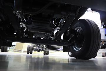 ������������H5 7.7L LNG 320���� 4X2 ��ʿ��8�� 9.7����ʽ�ػ���ͼƬ
