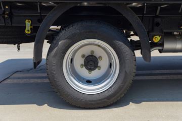 ���縣��M5Q 1.6L���� 120���� ����5�� 3.25�׵�������΢��ͼƬ