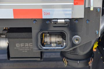 ���縣��M5Q 1.6L���� 120���� ����5�� 3.25�׵�������΢��ͼƬ