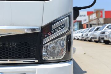 ���縣�� ��С��M5Q 1.6L 120���� ���� 3.8�׵�������΢��ͼƬ