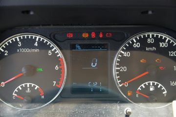 ���縣�� ��С��M5Q 1.6L 120���� ���� 3.8�׵�������΢��ͼƬ