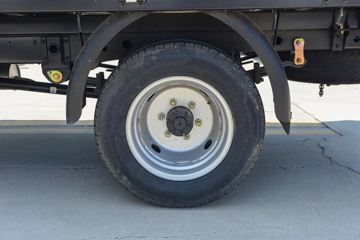 ���縣�� ��С��M5Q 1.6L 120���� ���� 3.8�׵�������΢��ͼƬ