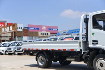 ���縣�� ��С��M5Q 1.6L 120���� ���� 3.8�׵�������΢��ͼƬ