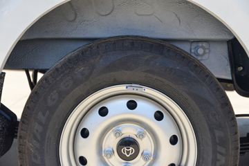 �������� ��һ���������EM80 2025�� ������ 2�� �Կ��� ���綯��ջ��� ����ʱ��41.86kWhͼƬ