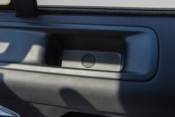 ��������V919 2025�� ��ҫ�� ��Ӣ��  2�� ����Ͷ����綯��ջ��� ������50.715kWhͼƬ