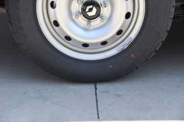 ��������V919 2025�� ��ҫ�� ��Ӣ��  2�� ����Ͷ����綯��ջ��� ������50.715kWhͼƬ