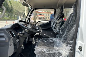 ����;��T7 Pro 1.6L���� 120���� 5�� 3.1��˫������΢��ͼƬ