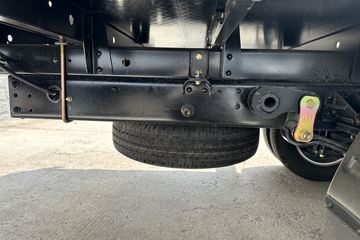 ����;��T7 Pro 1.6L���� 120���� 5�� 3.1��˫������΢��ͼƬ