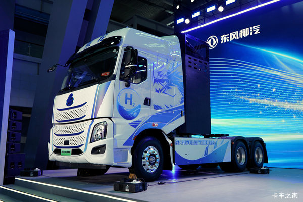 东风柳汽乘龙H7pro 6X4 氢燃料牵引车 微宏80kWh
