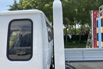 ����;��T7 Pro 1.6L���� 120���� 5�� 3.8���Ű�����΢��ͼƬ