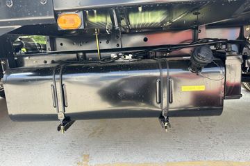 ����;��T7 Pro 1.6L���� 120���� 5�� 3.8���Ű�����΢��ͼƬ