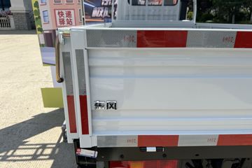 ����;��T7 Pro 1.6L���� 120���� 5�� 3.8���Ű�����΢��ͼƬ