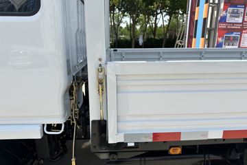 ����;��T7 Pro 1.6L���� 120���� 5�� 3.8���Ű�����΢��ͼƬ