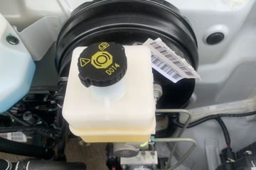 Զ������V6E 2026�� �Ǹ��� 2�� ���綯��ջ��� ����51.39kWhͼƬ