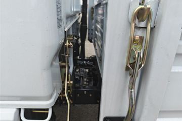 ����;��T7 Pro 1.6L���� 120���� 5�� 3.8���Ű�����΢��ͼƬ