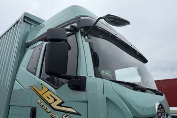 ���J6V Pro ��Ӣ�� 7.8L���� 320���� 4X2 һ�����8�� 9.6����ʽ�ػ���ͼƬ