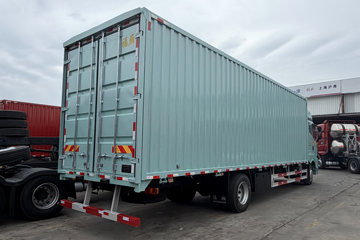 ���J6V Pro ��Ӣ�� 7.8L���� 320���� 4X2 һ�����8�� 9.6����ʽ�ػ���ͼƬ