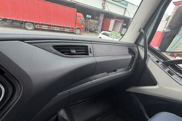 ���J6V Pro ��Ӣ�� 7.8L���� 320���� 4X2 һ�����8�� 9.6����ʽ�ػ���ͼƬ