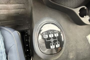 ���J6V Pro ��Ӣ�� 7.8L���� 320���� 4X2 һ�����8�� 9.6����ʽ�ػ���ͼƬ