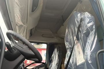 ���J6V Pro ��Ӣ�� 7.8L���� 320���� 4X2 һ�����8�� 9.6����ʽ�ػ���ͼƬ