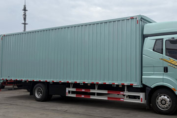 ���J6V Pro ��Ӣ�� 7.8L���� 320���� 4X2 һ�����8�� 9.6����ʽ�ػ���ͼƬ