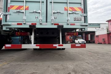 ���J6V Pro ��Ӣ�� 7.8L���� 320���� 4X2 һ�����8�� 9.6����ʽ�ػ���ͼƬ