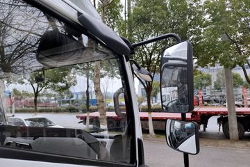 Ծ������T1 ��װ�� 4.17�׵��Ŵ��綯��ʽ�Ῠ ����ʱ��140.41kWhͼƬ