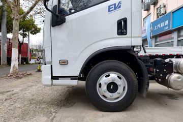 Ծ������T1 ��װ�� 4.17�׵��Ŵ��綯��ʽ�Ῠ ����ʱ��140.41kWhͼƬ