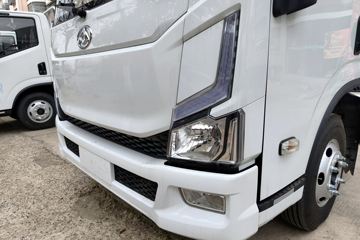 Ծ������T1 ��װ�� 4.17�׵��Ŵ��綯��ʽ�Ῠ ����ʱ��140.41kWhͼƬ