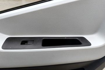 Ծ������T1 ��װ�� 4.17�׵��Ŵ��綯��ʽ�Ῠ ����ʱ��140.41kWhͼƬ