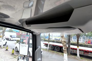 Ծ������T1 ��װ�� 4.17�׵��Ŵ��綯��ʽ�Ῠ ����ʱ��140.41kWhͼƬ