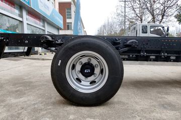 Ծ������T1 ��װ�� 4.17�׵��Ŵ��綯��ʽ�Ῠ ����ʱ��140.41kWhͼƬ