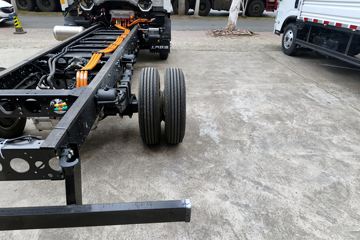 Ծ������T1 ��װ�� 4.17�׵��Ŵ��綯��ʽ�Ῠ ����ʱ��140.41kWhͼƬ
