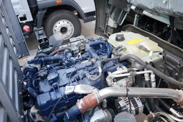 ����HOWO����H3 3L LNG 140���� ��ʿ��8�� 4.15�׵��������ῨͼƬ