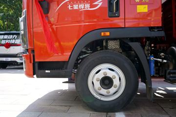 ����HOWO���� 3L CNG 140���� ��ʿ��8�� 3.85���Ű������ῨͼƬ