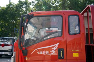 ����HOWO���� 3L CNG 140���� ��ʿ��8�� 3.85���Ű������ῨͼƬ