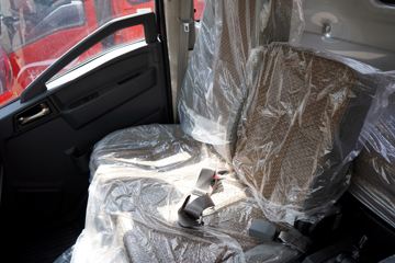 ����HOWO���� 3L CNG 140���� ��ʿ��8�� 3.85���Ű������ῨͼƬ