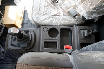����HOWO���� 3L CNG 140���� ��ʿ��8�� 3.85���Ű������ῨͼƬ
