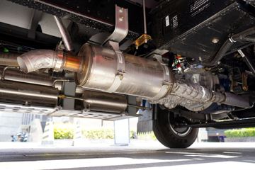 ����HOWO���� 3L CNG 140���� ��ʿ��8�� 3.85���Ű������ῨͼƬ