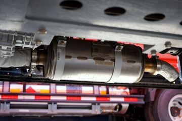 ����HOWO���� 3L CNG 140���� ��ʿ��8�� 3.85���Ű������ῨͼƬ