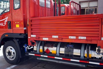 ����HOWO���� 3L CNG 140���� ��ʿ��8�� 3.85���Ű������ῨͼƬ