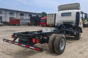 ����HOWO�Ῠ���� 140���� 4X2 LNG 4.08����س�ͼƬ