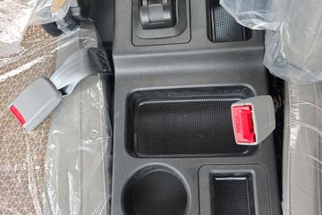����HOWO�Ῠ���� 140���� 4X2 LNG 4.08����س�ͼƬ
