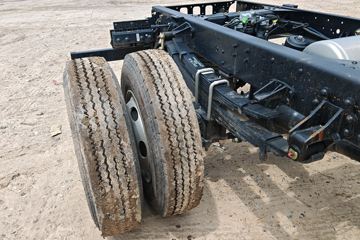 ����HOWO�Ῠ���� 140���� 4X2 LNG 4.08����س�ͼƬ