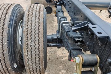 ����HOWO�Ῠ���� 140���� 4X2 LNG 4.08����س�ͼƬ