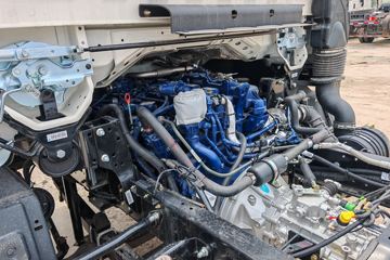 ����HOWO�Ῠ���� 140���� 4X2 LNG 4.08����س�ͼƬ