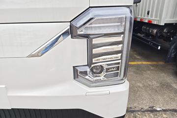 ����˧��ES6 ���Ŵ��綯��դʽ�Ῠ ����ʱ��140kWhͼƬ