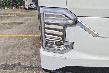 ����˧��ES6 ���Ŵ��綯��դʽ�Ῠ ����ʱ��140kWhͼƬ